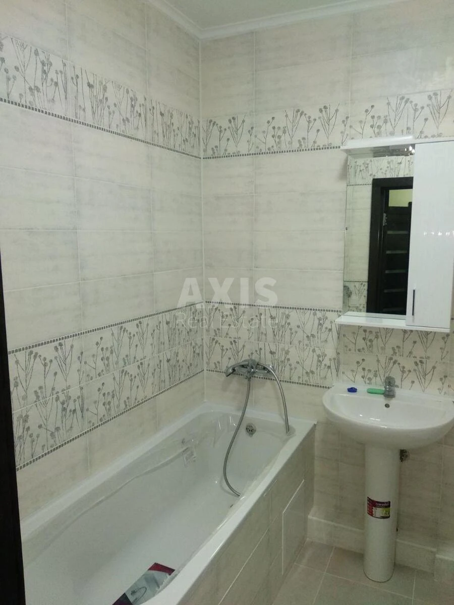 1k apartment vul. Grechka Marshala 10К690526