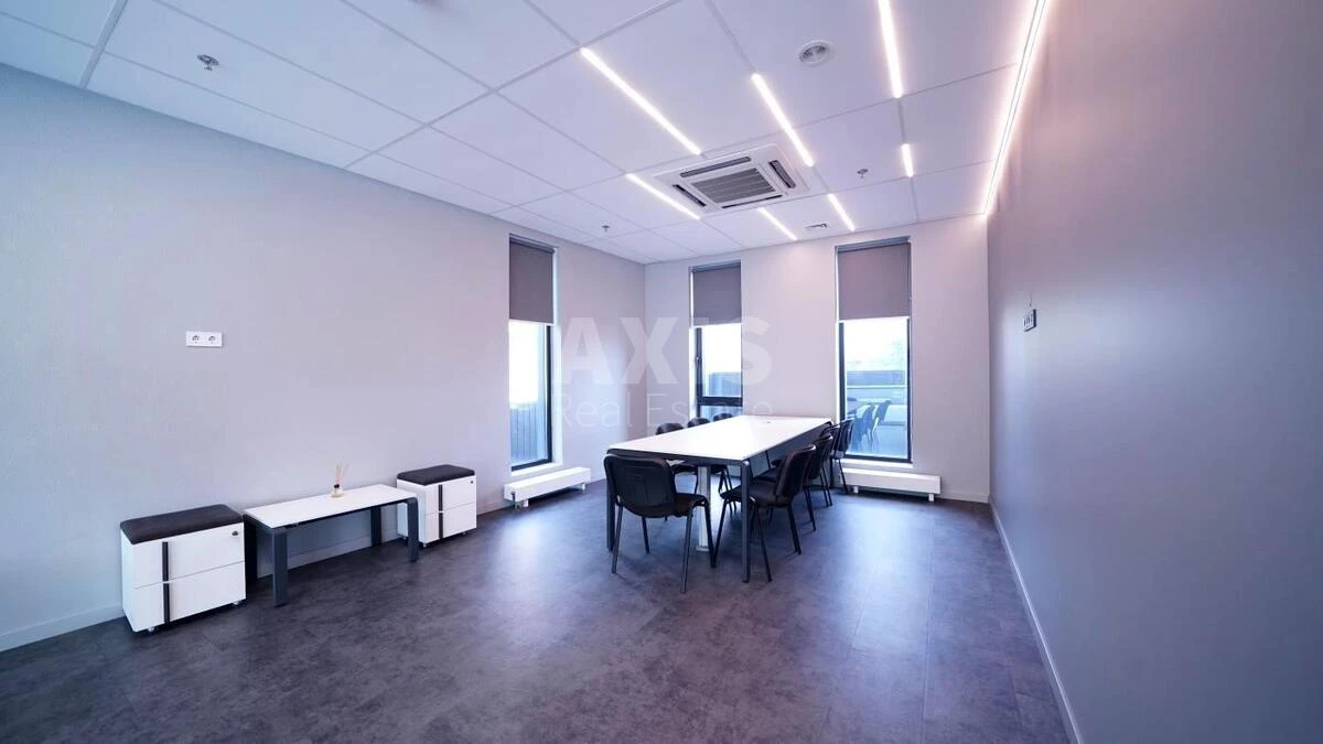 Office vul. Lypkivs'kogo Vasylja Mytropolyta 23, 239m2692294