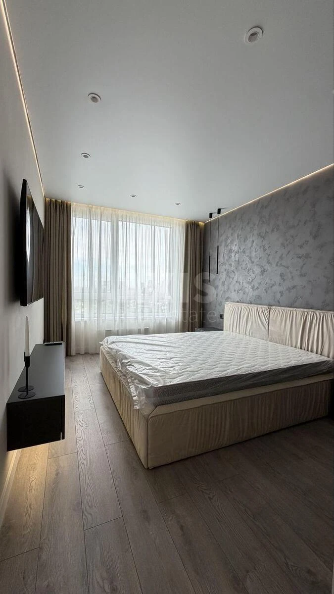 1k apartment vul. Prychal'na 126931014