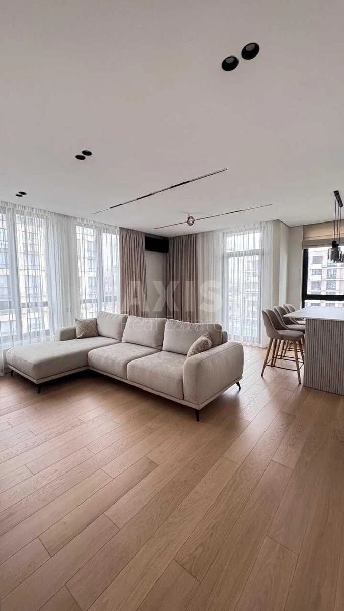 1k apartment vul. Saljutna 2Б696501