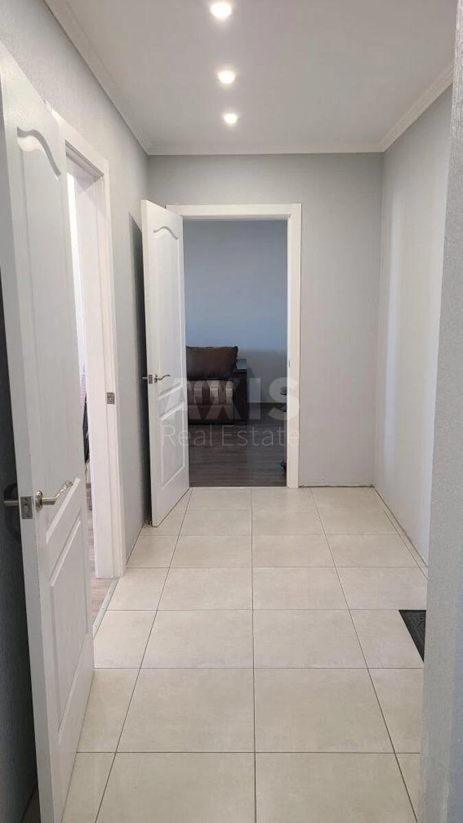2k apartment vul. Bal'zaka Onore de 86873117
