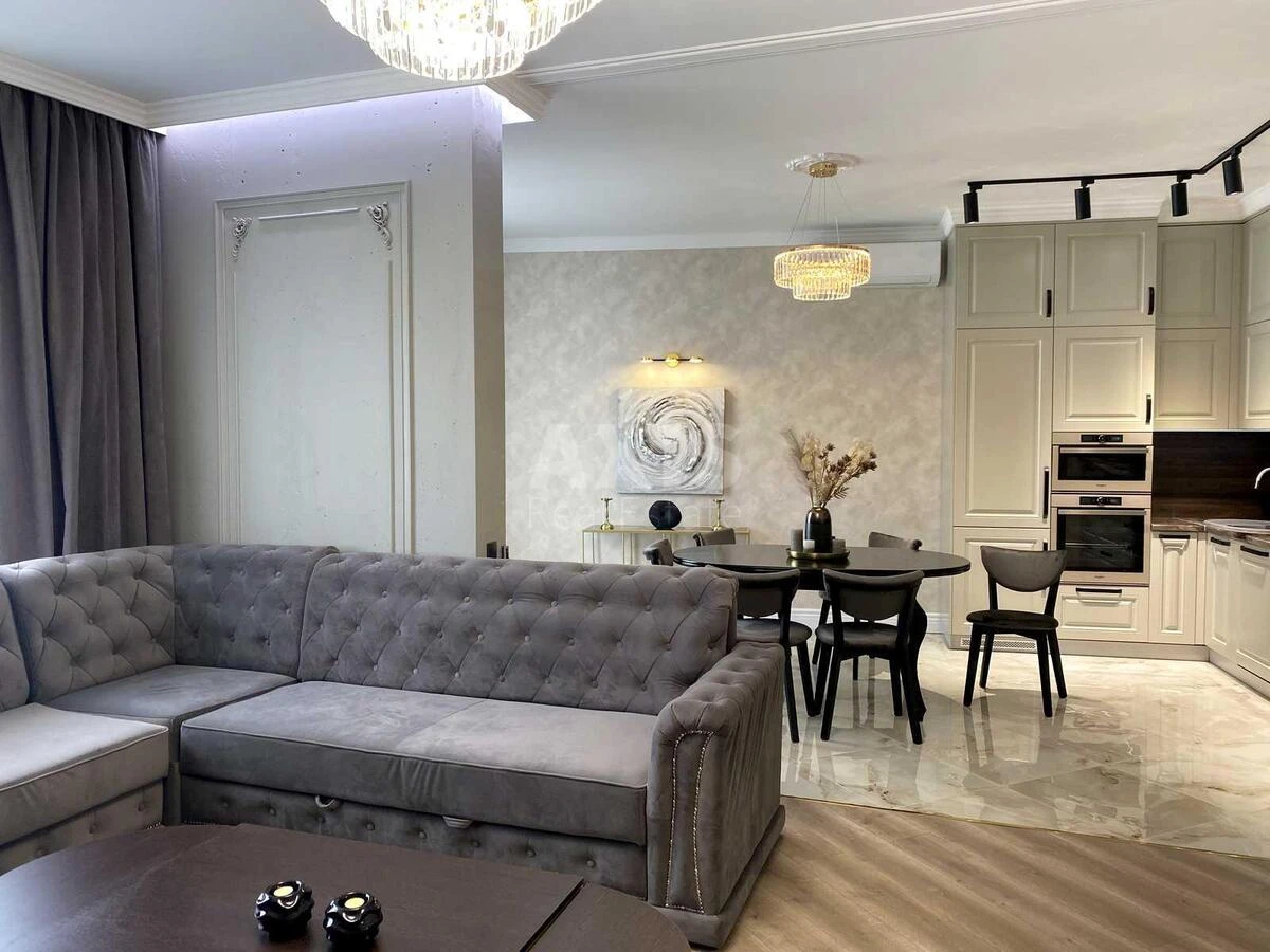 2k apartment vul. Vasylya Tyutyunnyka 28А719144