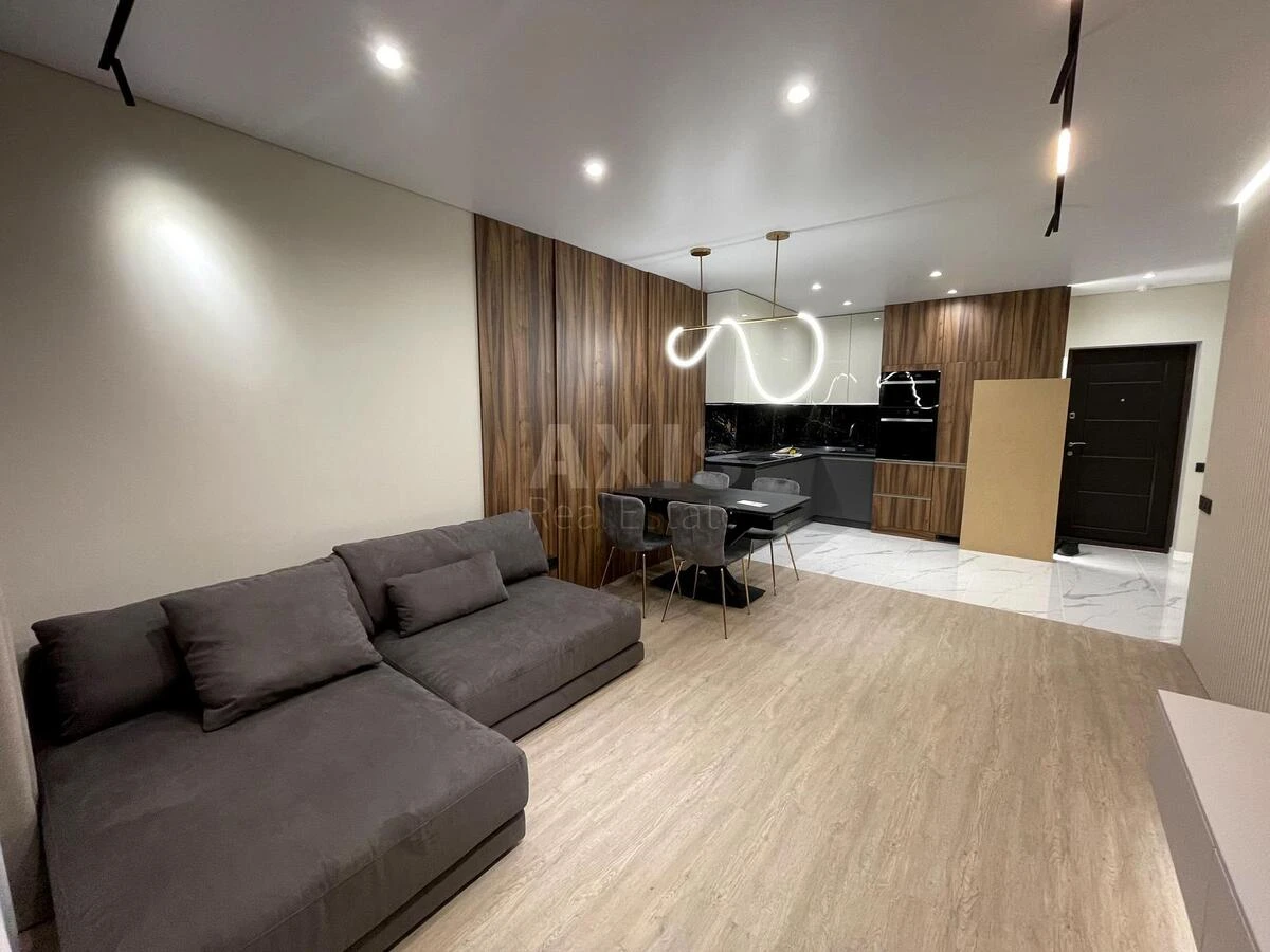 3k apartment vul. Osokors'ka 2А689862