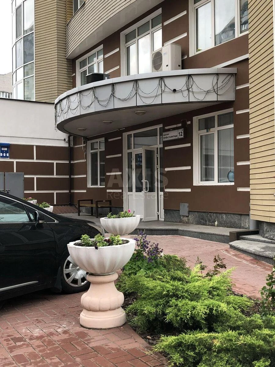 3к квартира пр-т Владимира Ивасюка 12Ж6903510