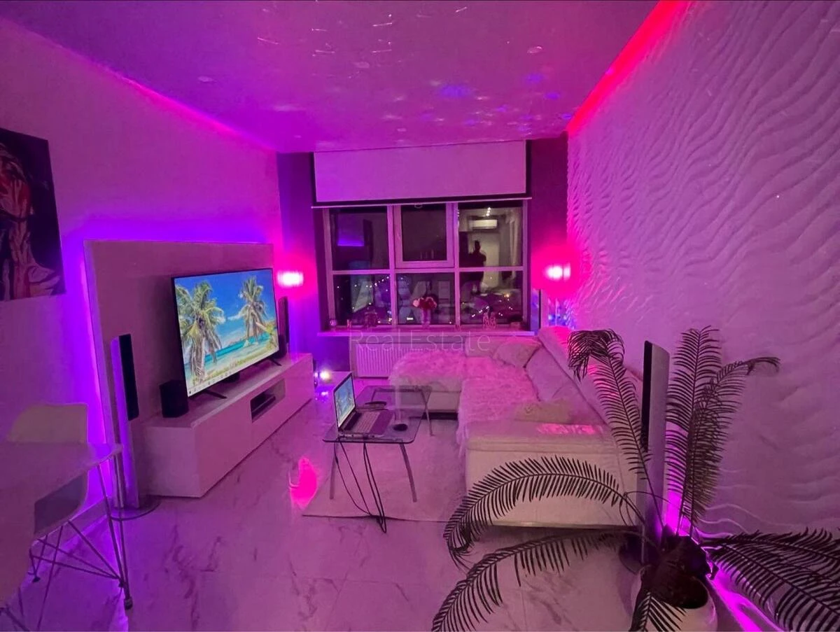2к квартира пр-т Берестейский 5В693677