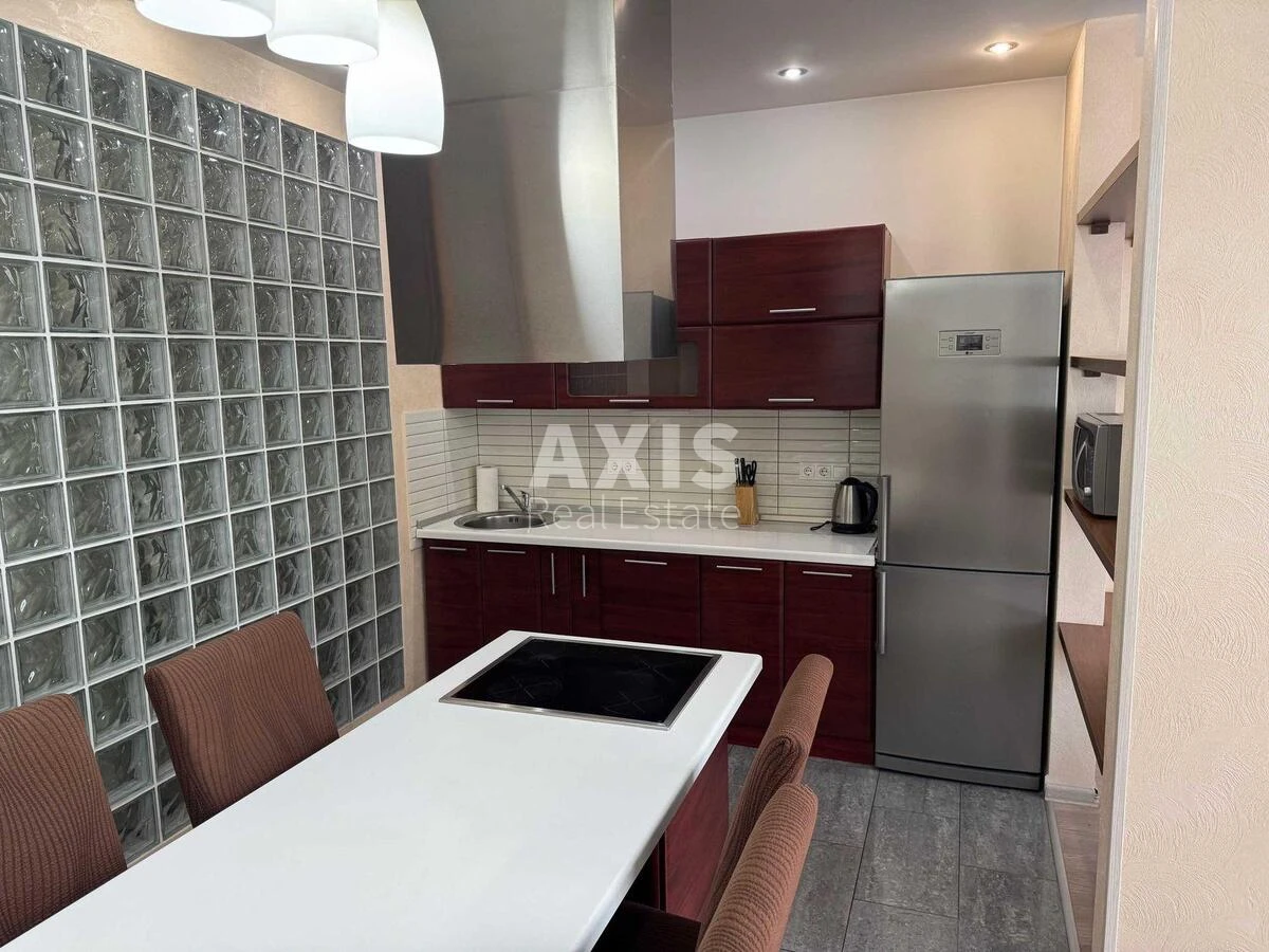2k apartment vul. Mel'nykova 18Б610720