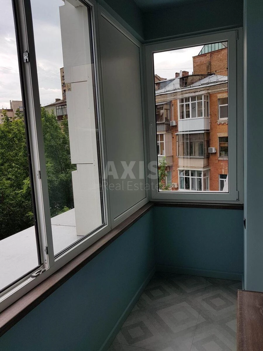 Office vul. Saksagans'kogo 37К, 95m26895612