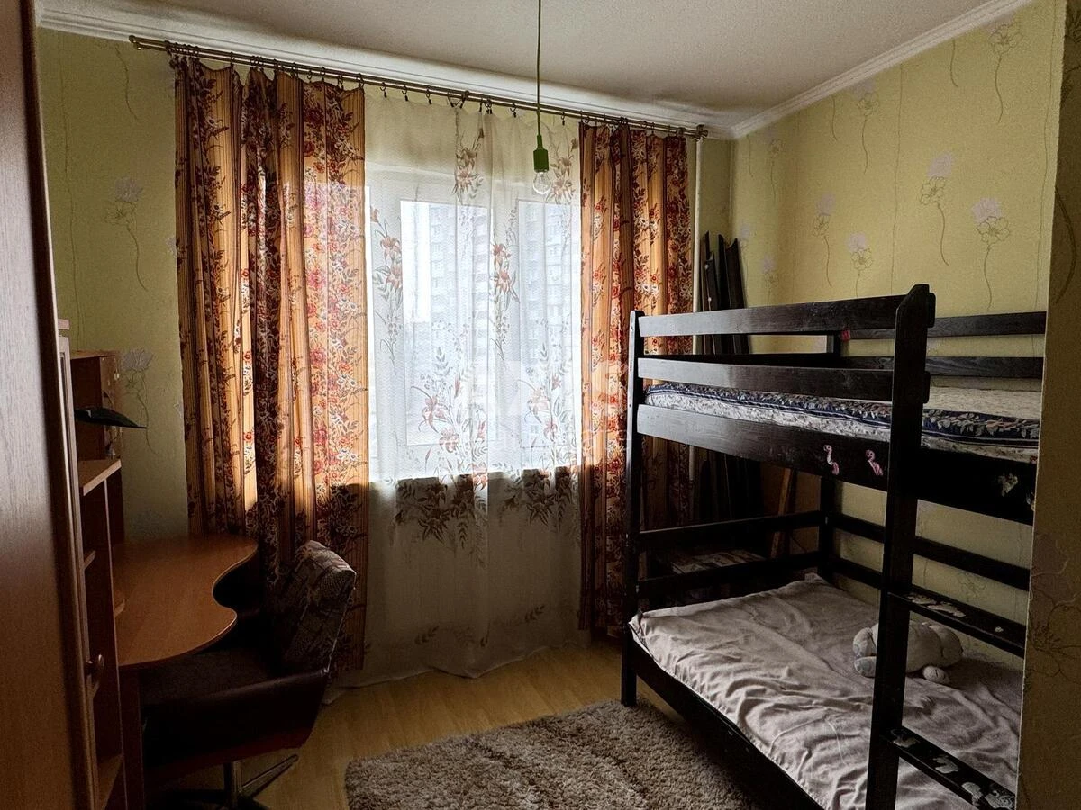 5к квартира пр-т Глушкова Академика 23650458