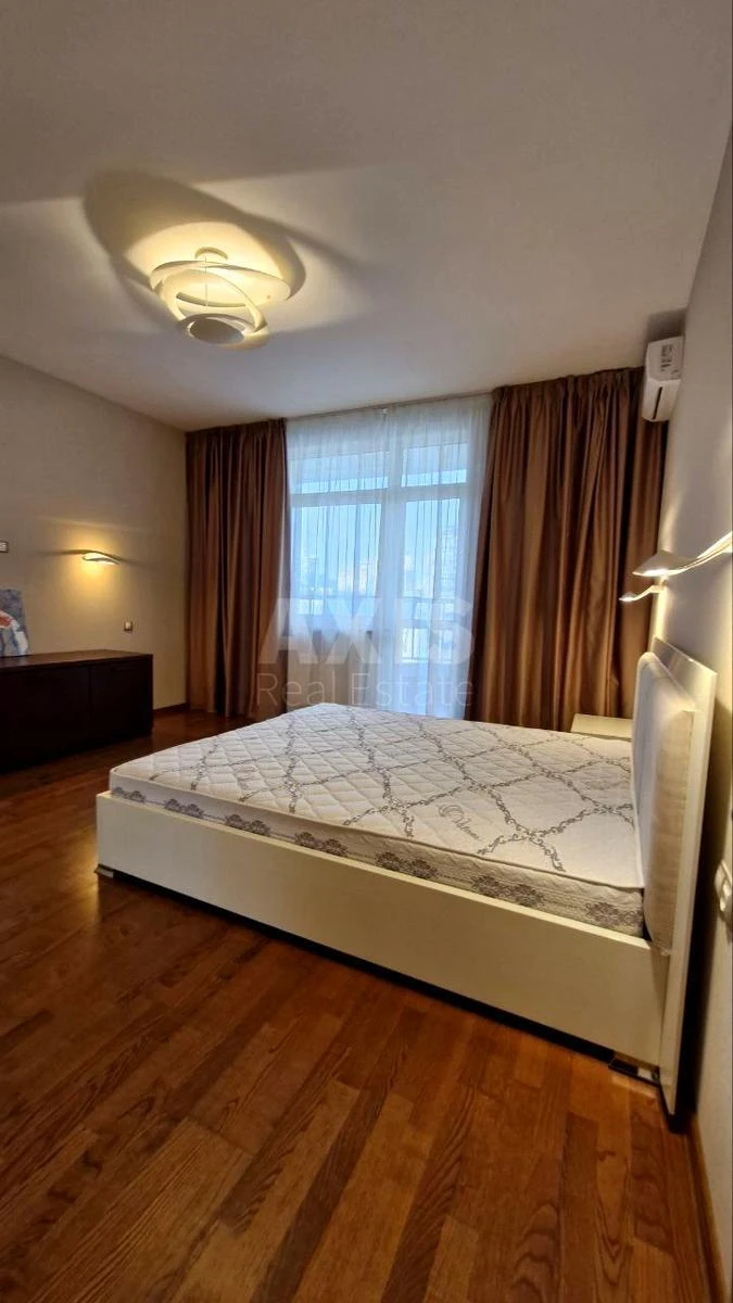 3k apartment vul. Antonovycha 131668536