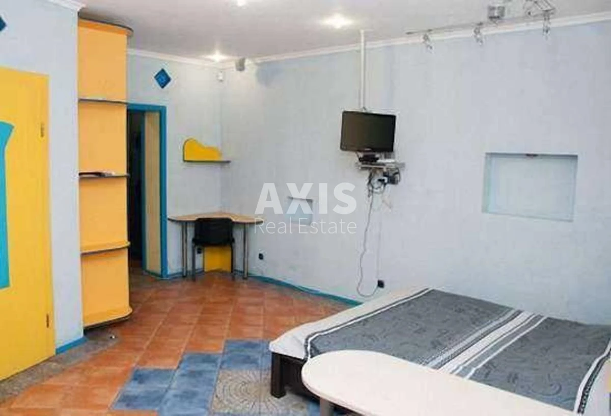 1k apartment vul. Kostjantynivs'ka 18390861