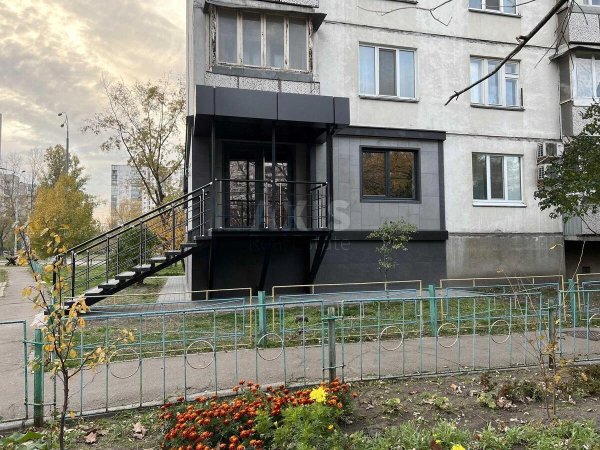 Объект торговли ул. Зои Гайдай 12/10, 35м2674270