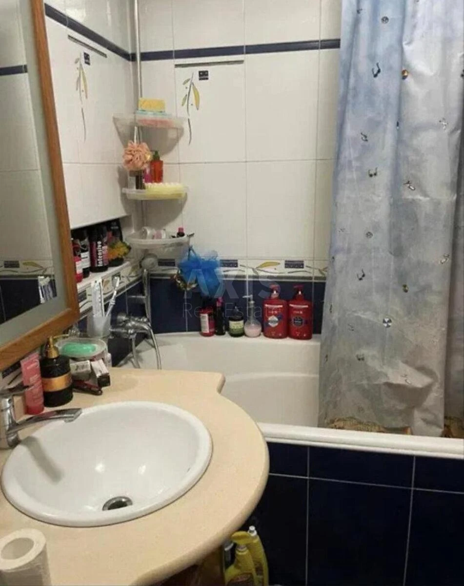 3к квартира ул. Ревуцкого 5693515