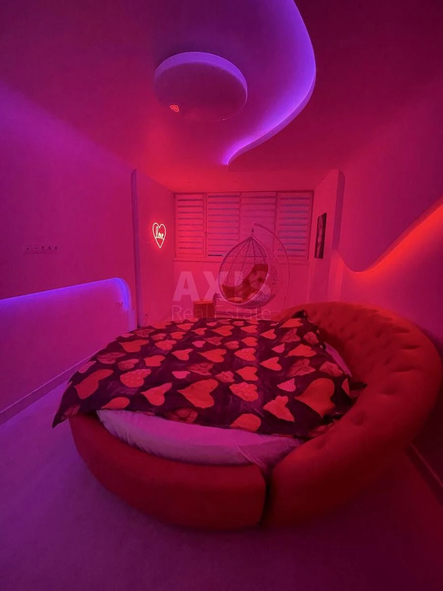 2k apartment pr-t Berestejskij 5В6936712