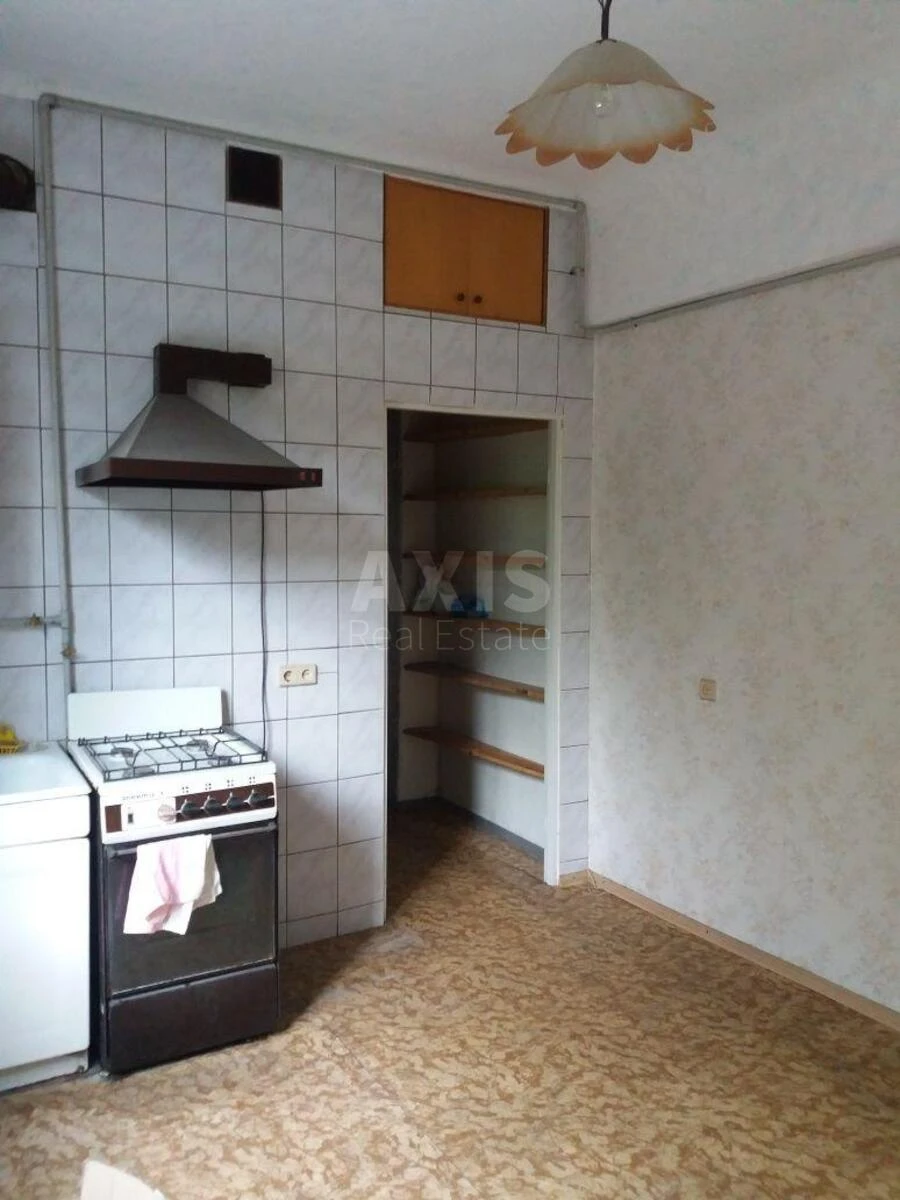 2к квартира ул. Чумака Василия 13695940