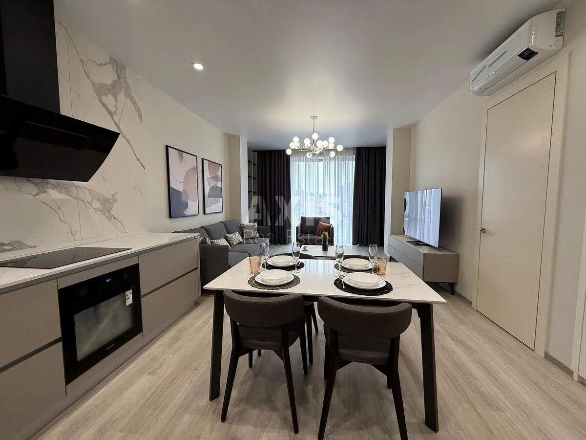 4k apartment vul. Antonovycha 118/9688271
