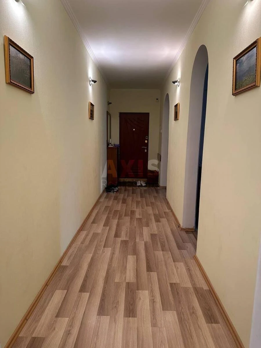 3k apartment vul. Urlivs'ka 156879617
