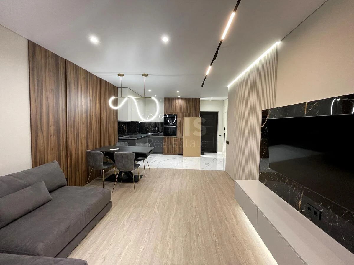 3k apartment vul. Osokors'ka 2А689865