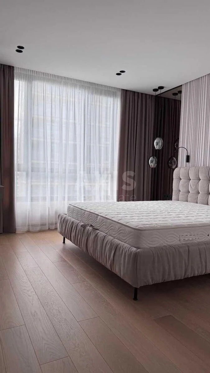 1k apartment vul. Saljutna 2Б696505