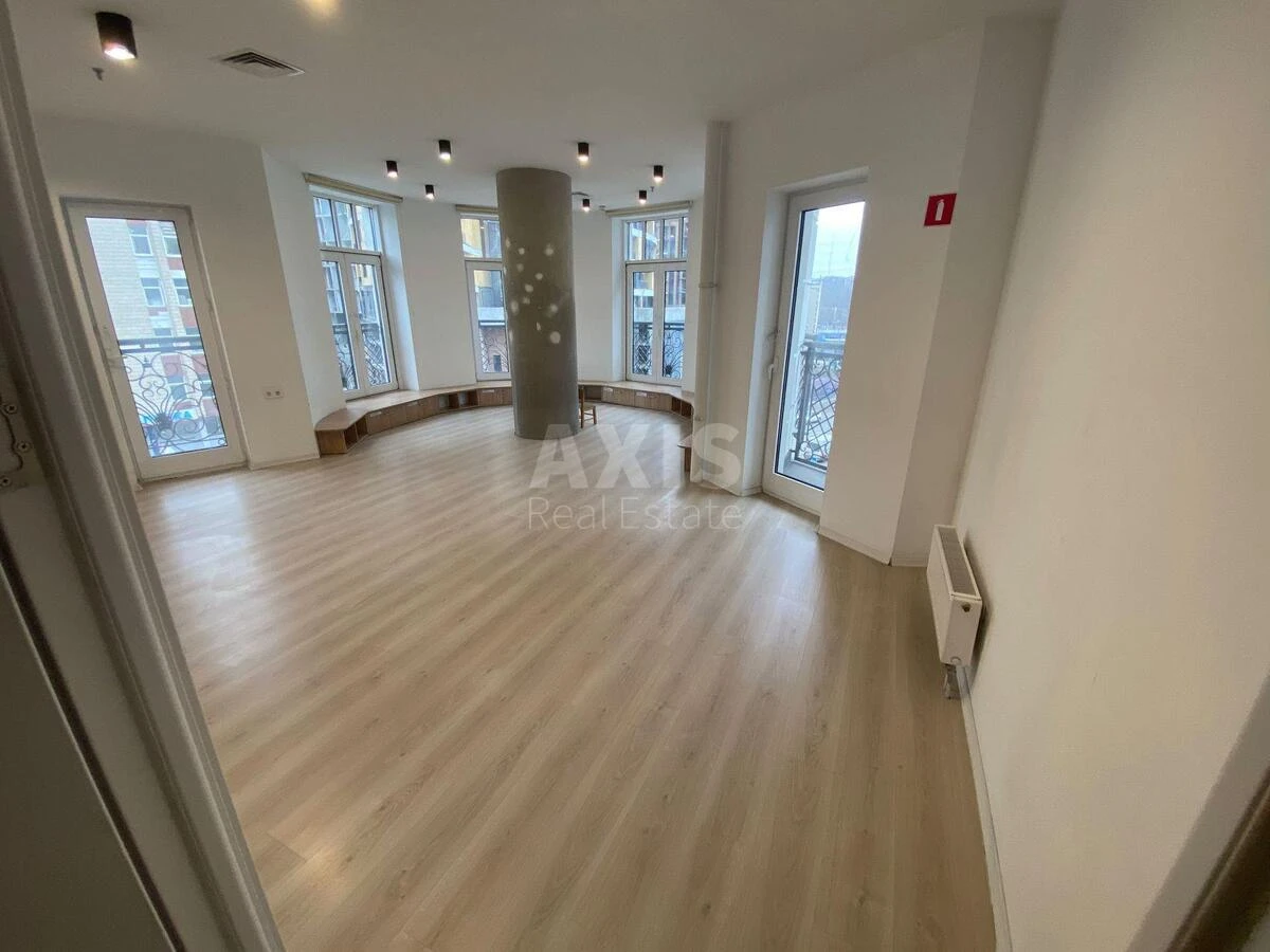Office vul. Glybochyc'ka 32А, 571m2712204
