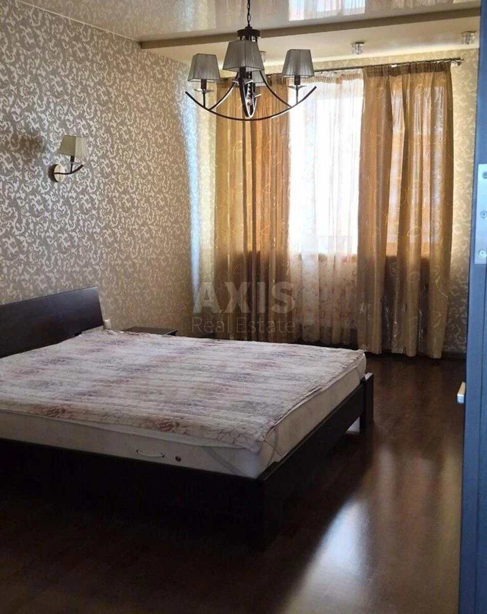 2k apartment vul. Revuc'kogo 9714345