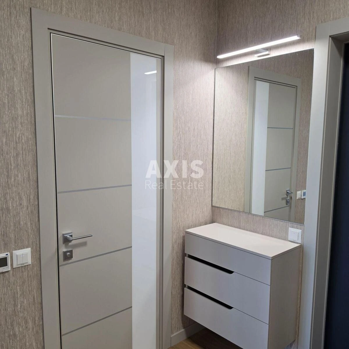 2k apartment vul. Voskresens'ka 2A6933910