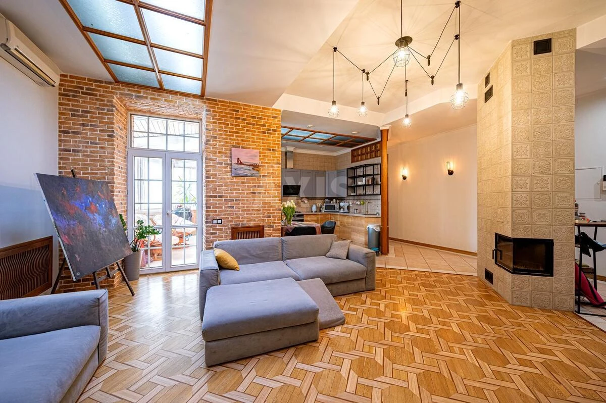 3k apartment vul. Nazarivs'ka 9689384