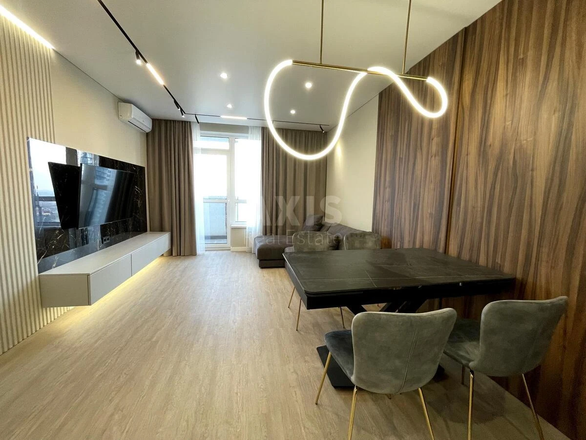 3k apartment vul. Osokors'ka 2А689869