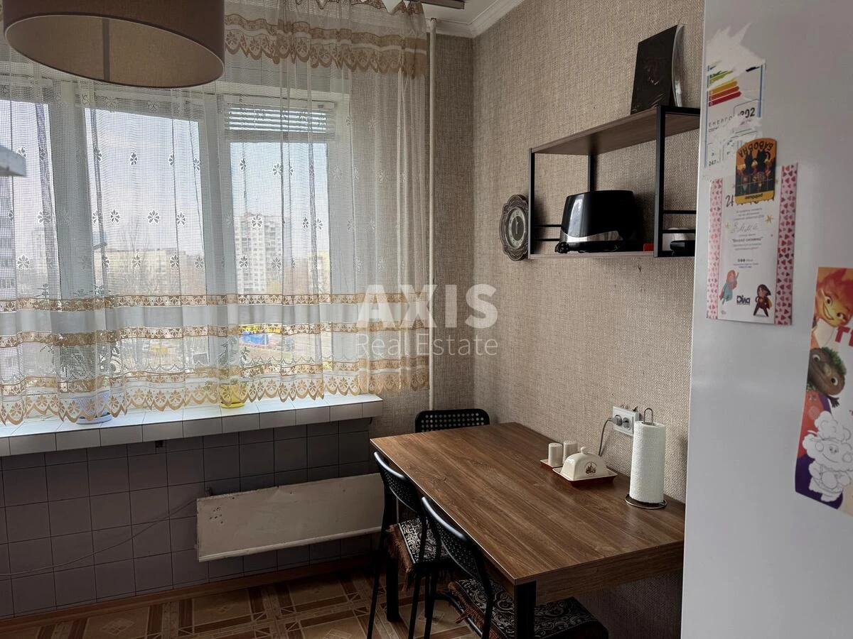 5k apartment pr-t Glushkova Akademika 236504514