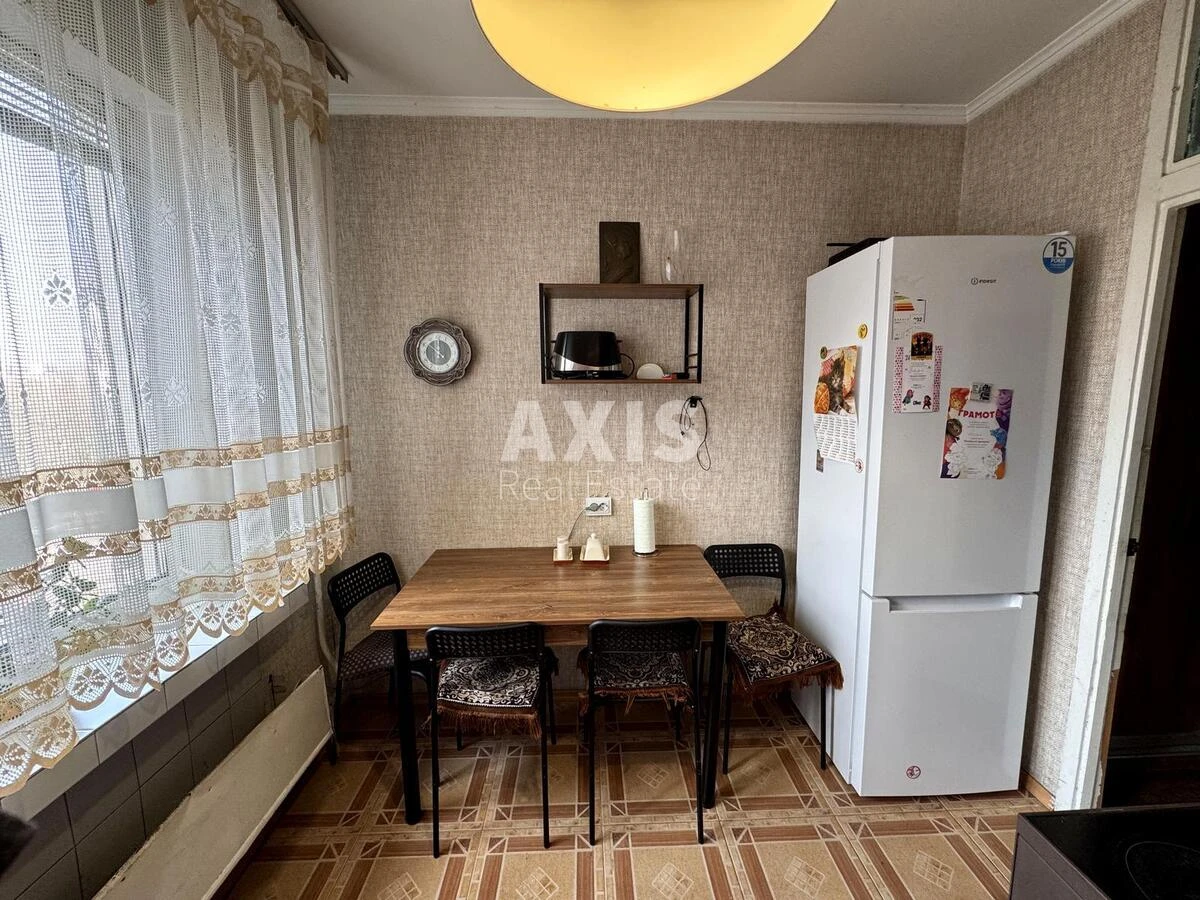 5к квартира пр-т Глушкова Академика 236504515