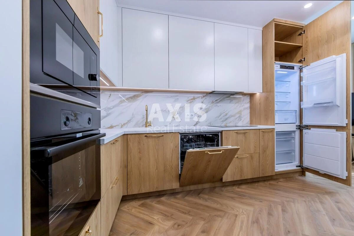 2k apartment vul. Voskresens'ka 2A70221