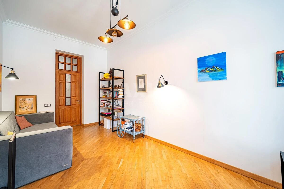 3k apartment vul. Nazarivs'ka 9689388