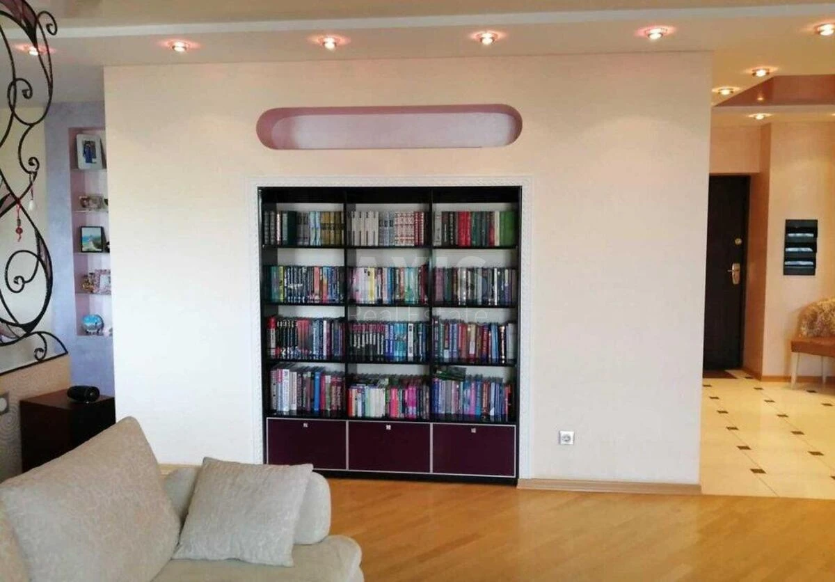 4k apartment vul. Osinnja 33713304