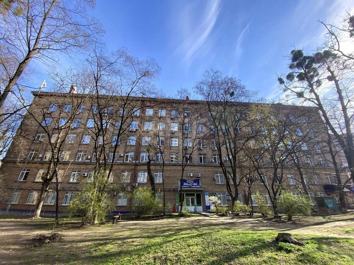 Office vul. Jevgena Konoval'cja 31, 1074m2703681