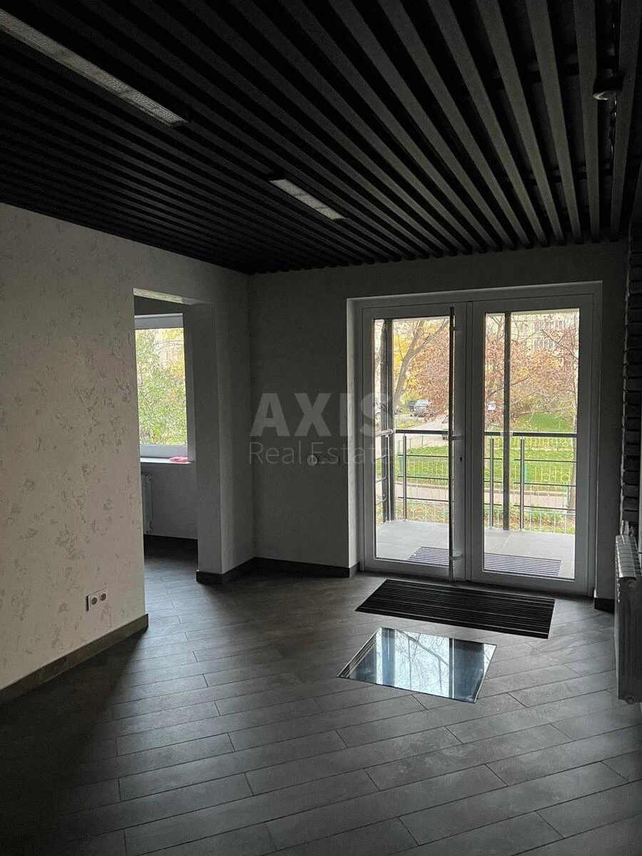 Объект торговли ул. Зои Гайдай 12/10, 35м2674274