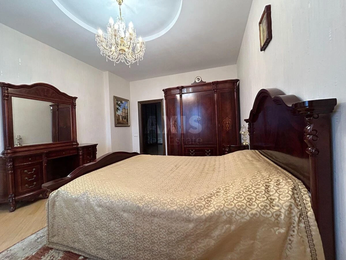 3k apartment vul. Moldavs'ka 2696418