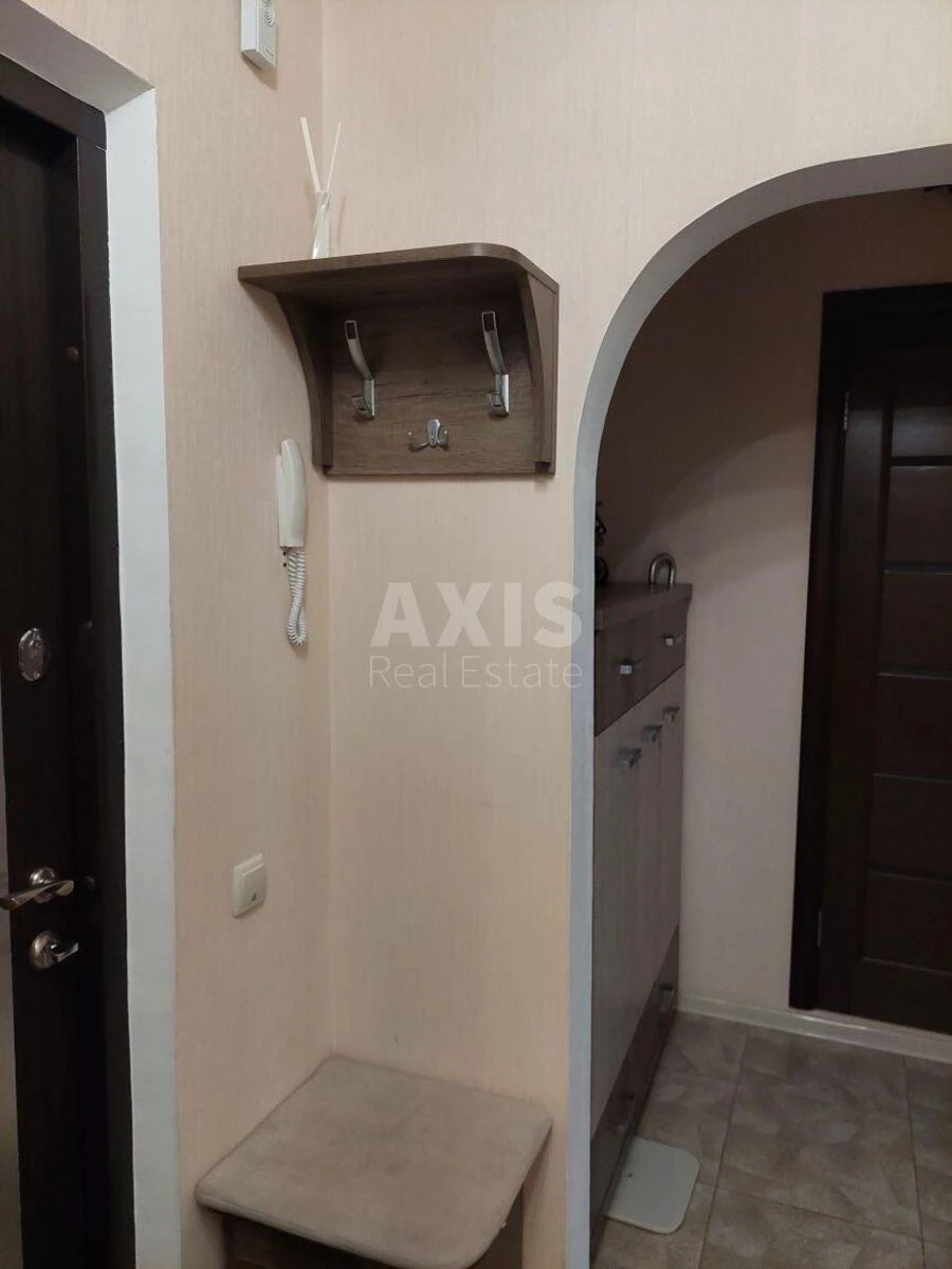 1k apartment vul. Myloslavs'ka 2695819