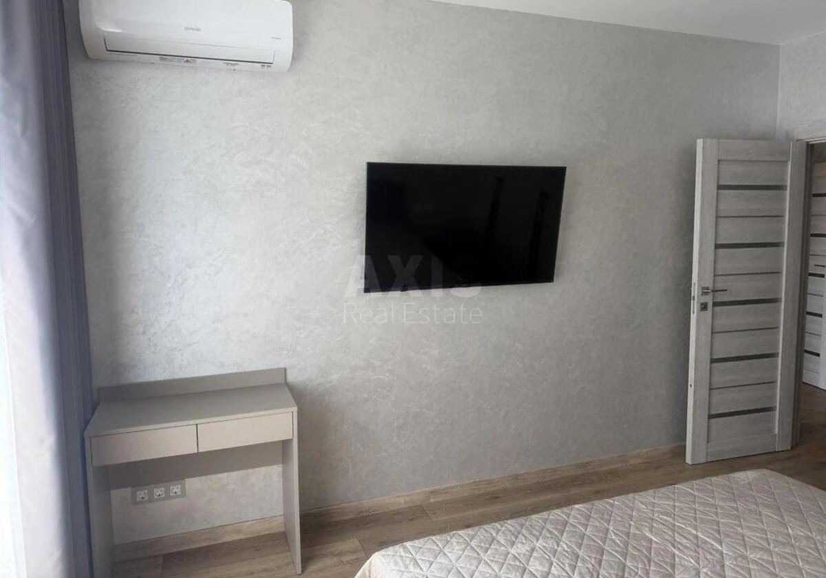 1k apartment vul. Zhyvopysna 3683433