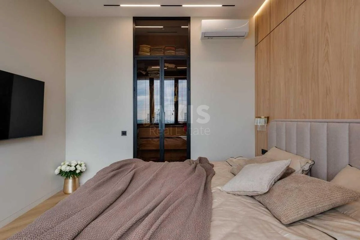 2к квартира ул. Андрея Верхогляда 4Б7132310