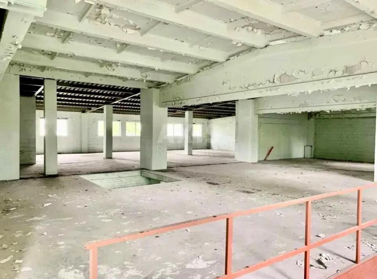 Производственное помещение ул. Евгена Маланюка 112А, 1700м2689243