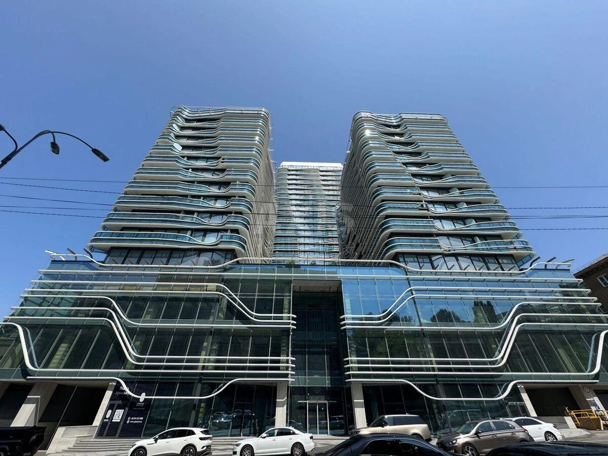 4k apartment vul. Mechnykova 11А64373