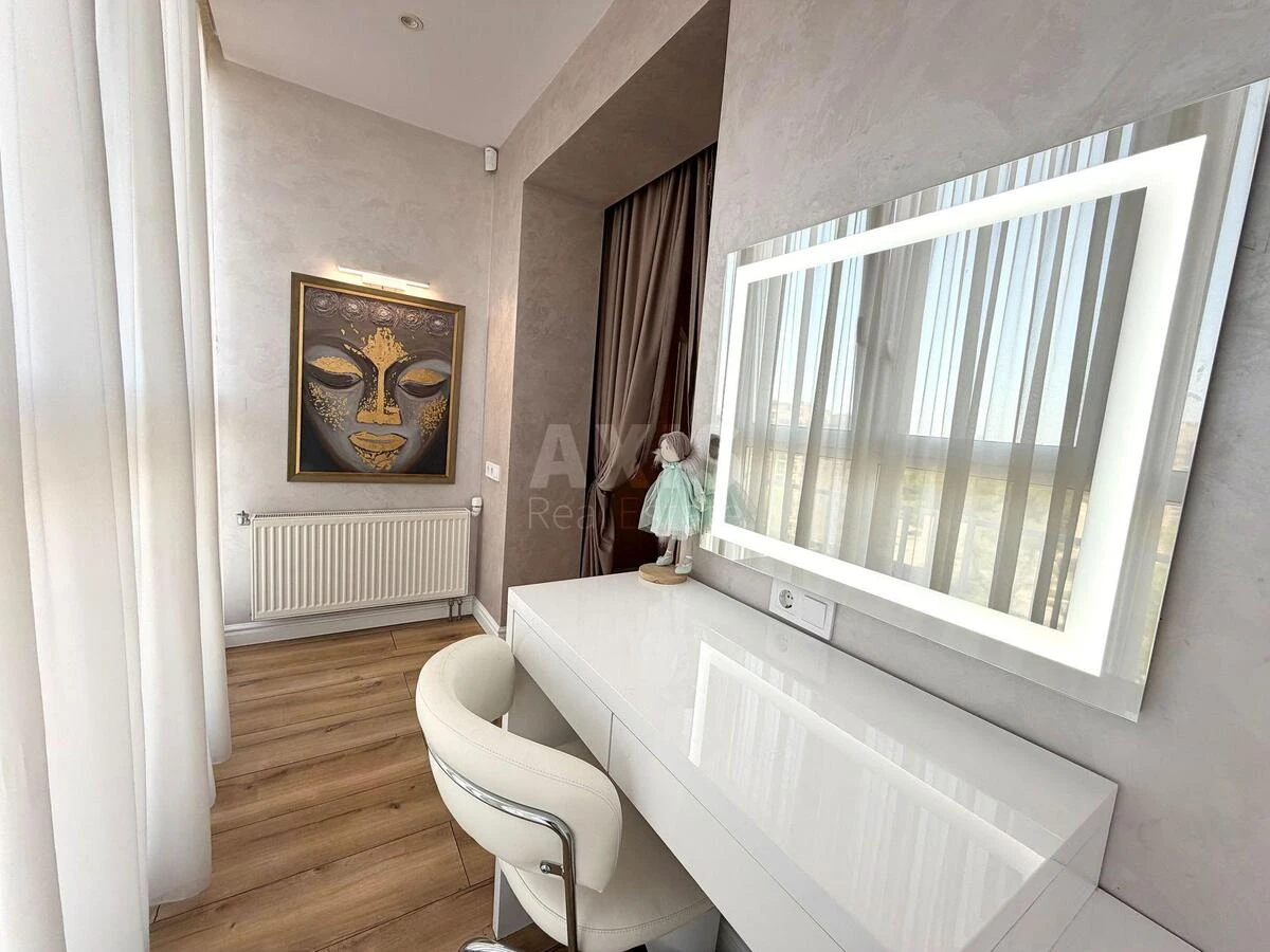 3к квартира ул. Метрологическая 1097080515