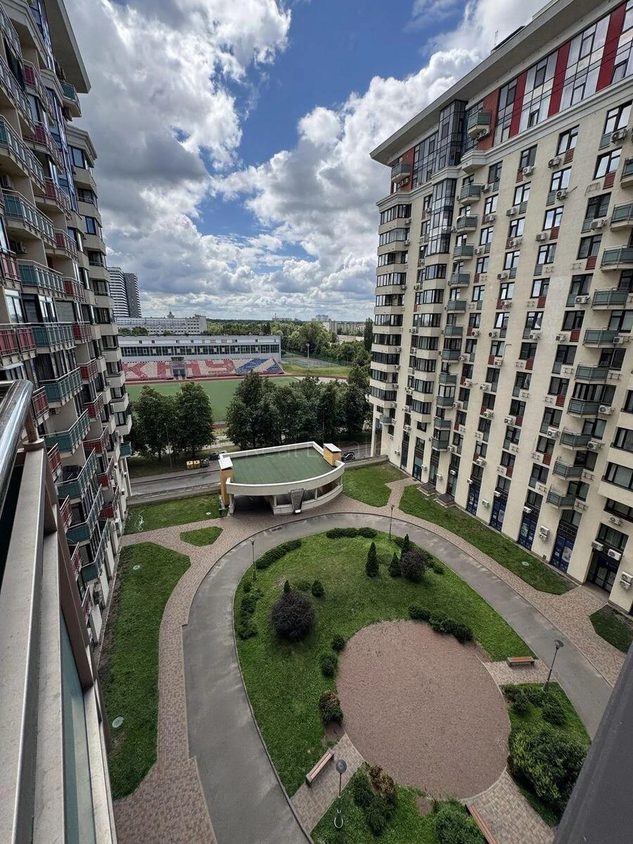 2к квартира ул. Юлии Здановской 71Д710826
