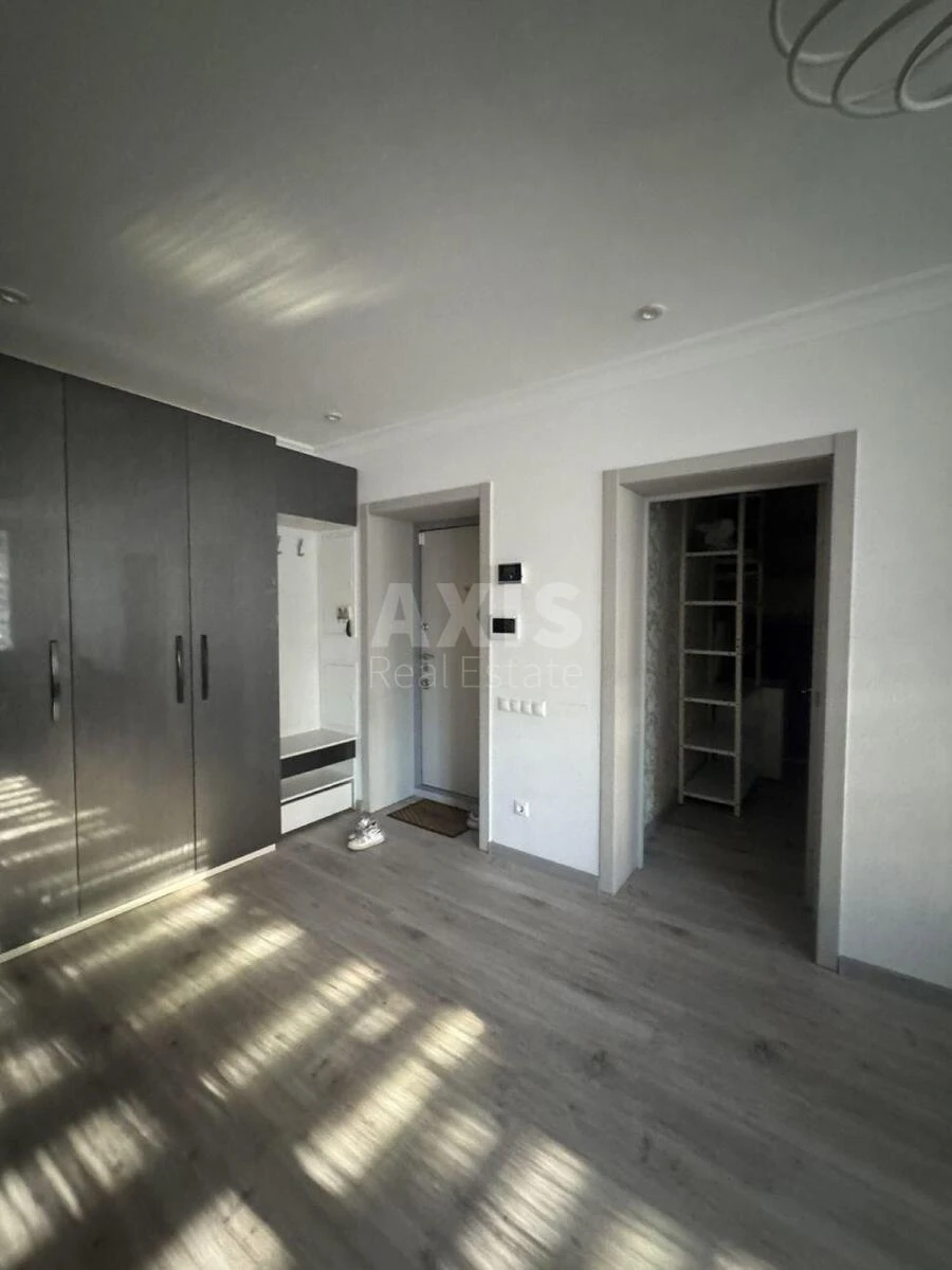 3k apartment vul. Lebedjeva Akademika 16900817