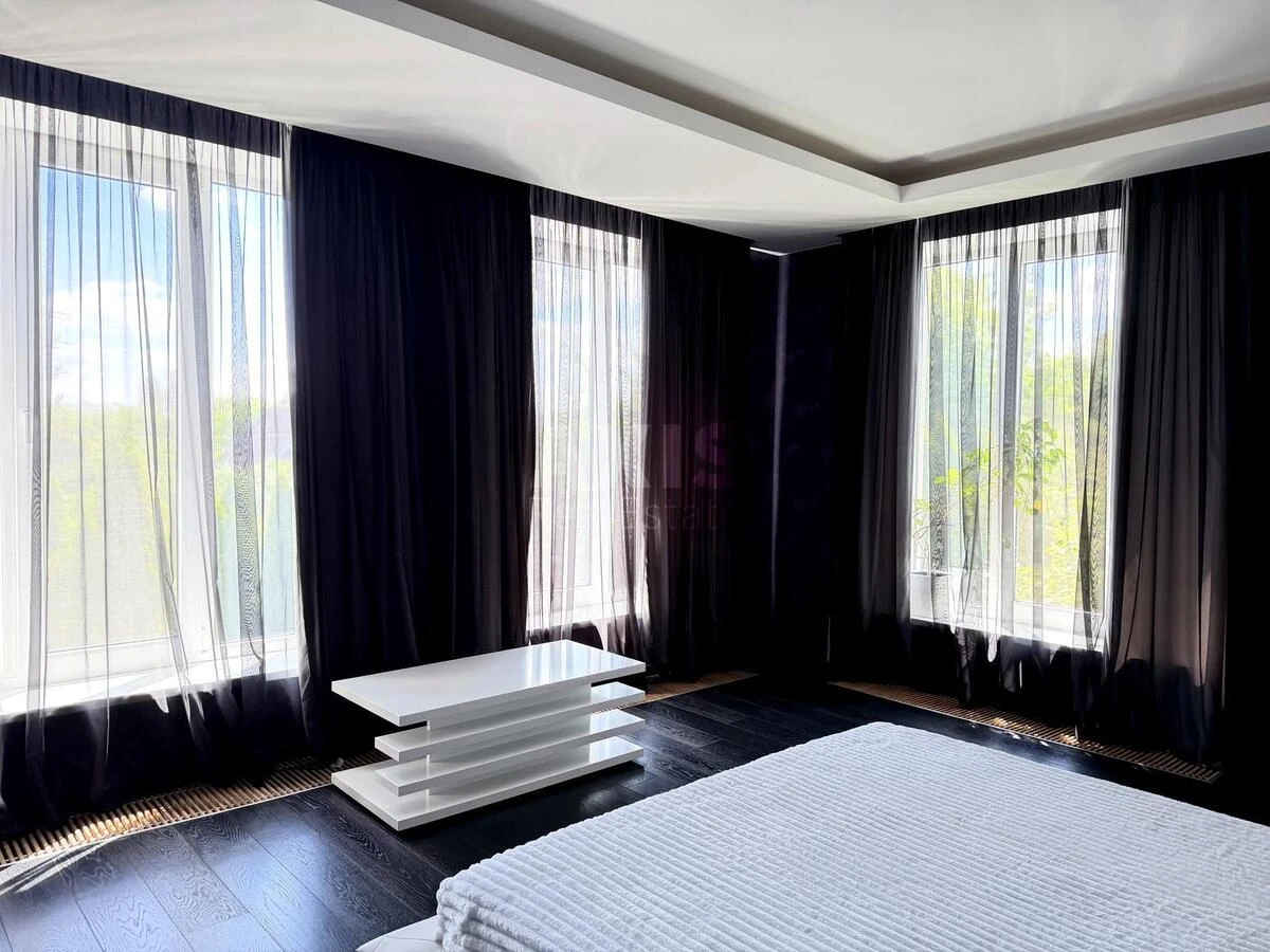 House vul. Aleksuhina Vasylja, 362m2, Kyiv city694157