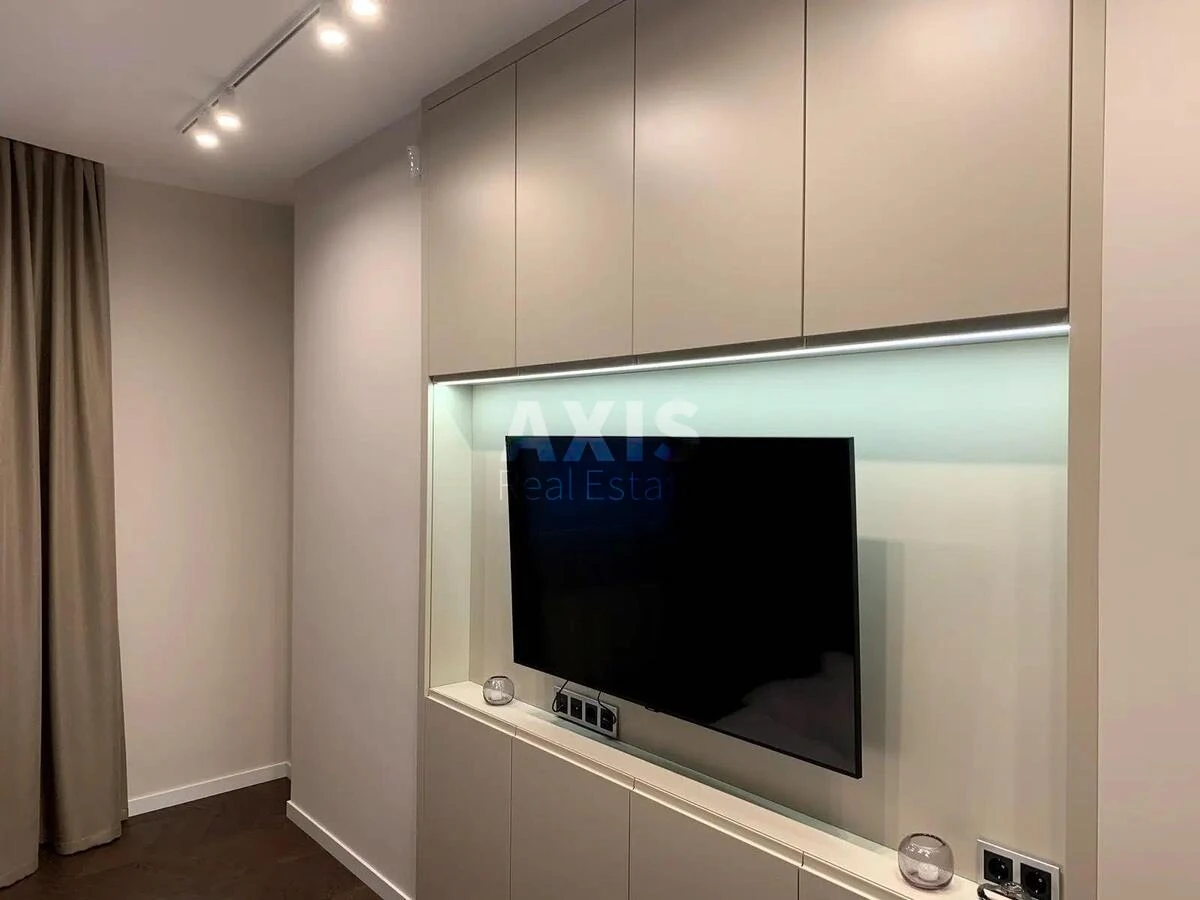 3k apartment vul. Vasylya Tyutyunnyka 37/16896117