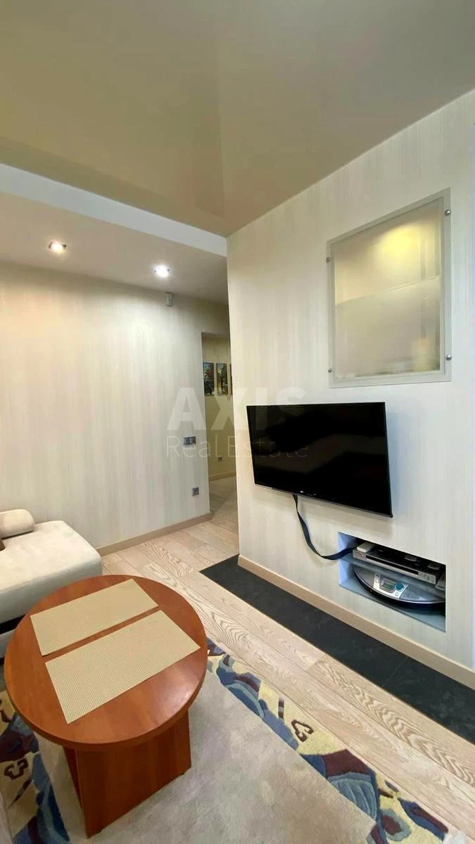 3k apartment pr-t Obolons'kyj 15693969