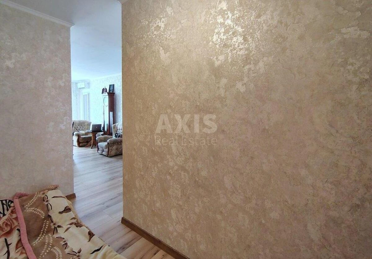 2k apartment vul. Sverstjuka Jevgena 46942711