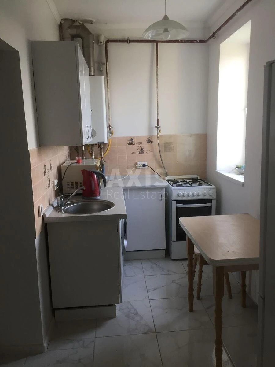 1к квартира ул. Лысянская 9695921