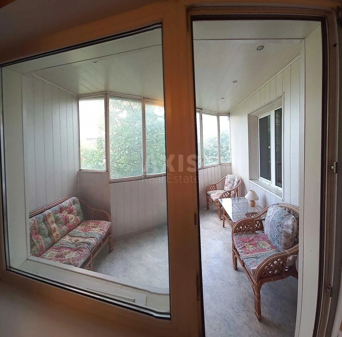 4k apartment vul. Revuc'kogo 13714063