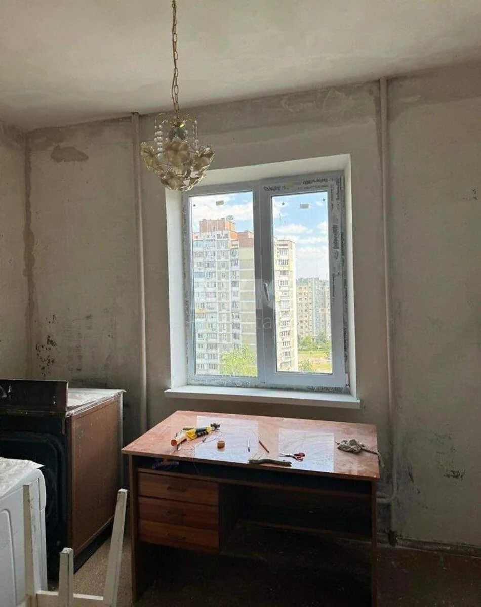 1к квартира ул. Ревуцкого 18А